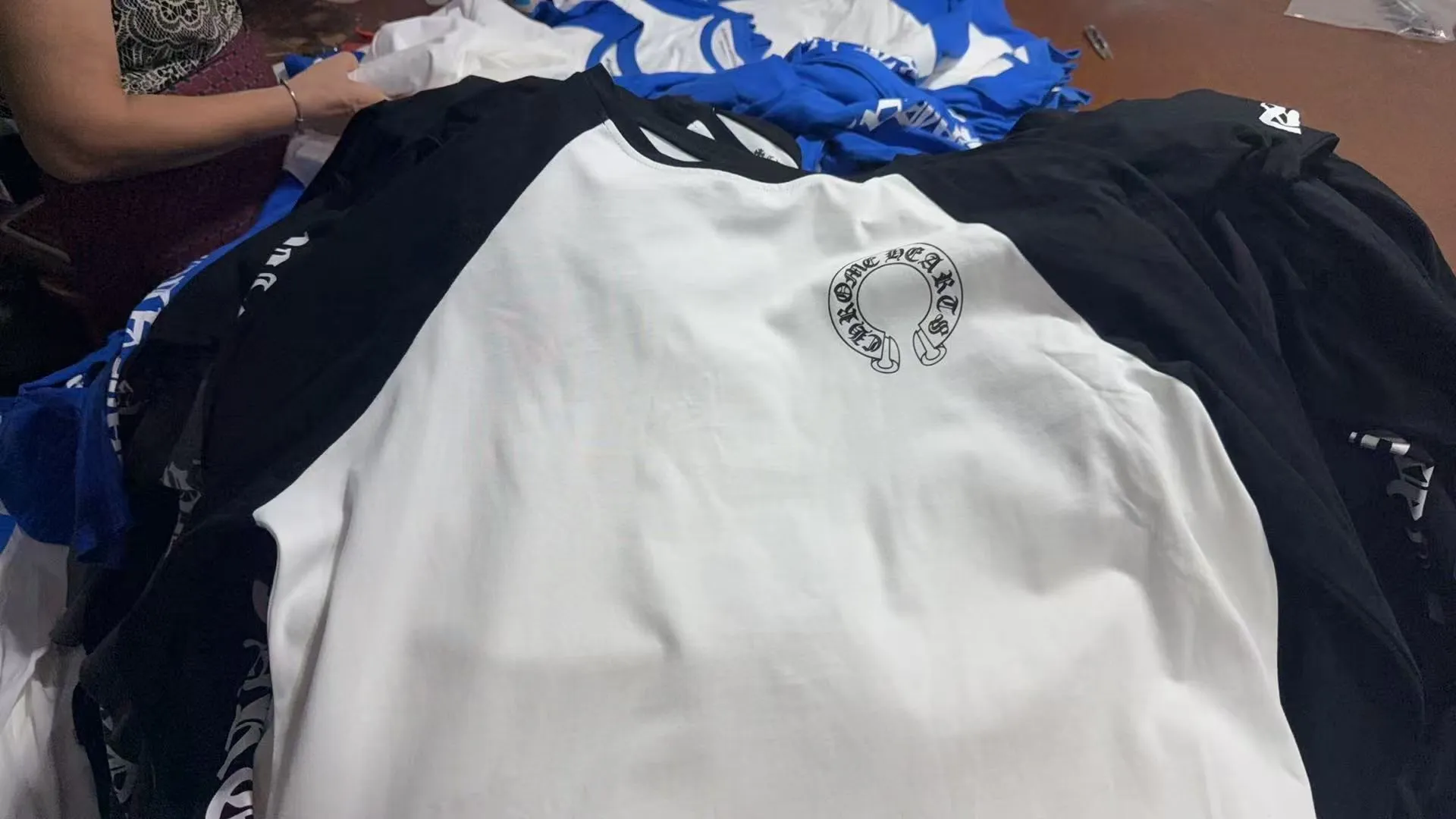 【 】Chrome Hearts